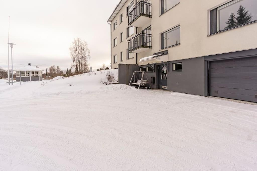 Valoisa Huoneisto Jossa Erinomaiset Vuoteet. 米凯利 外观 照片