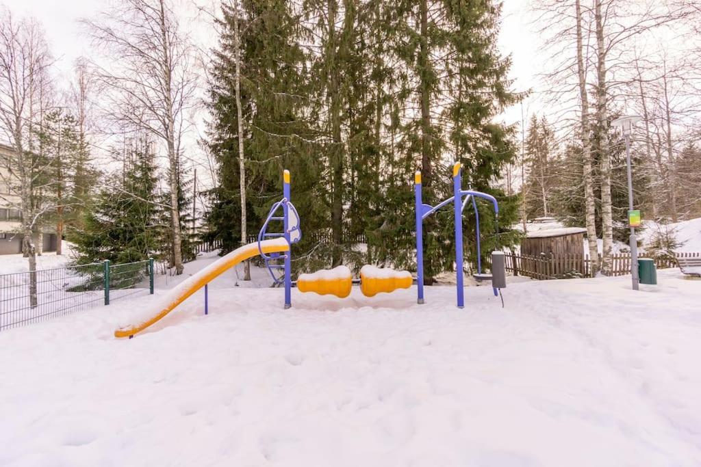 Valoisa Huoneisto Jossa Erinomaiset Vuoteet. 米凯利 外观 照片